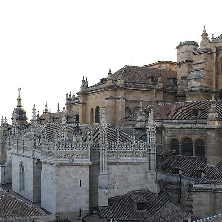Suites Gran Via Capilla Real Гранада Экстерьер фото