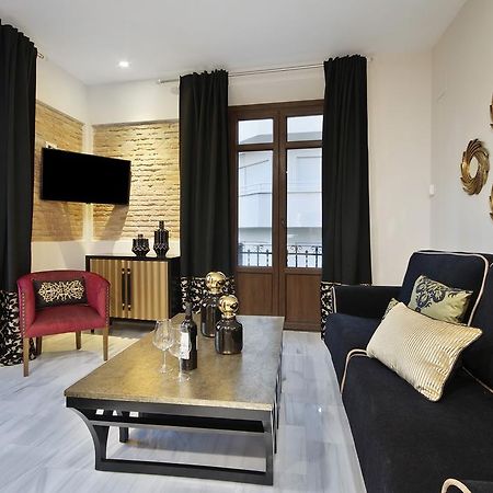 Suites Gran Via Capilla Real Гранада Экстерьер фото