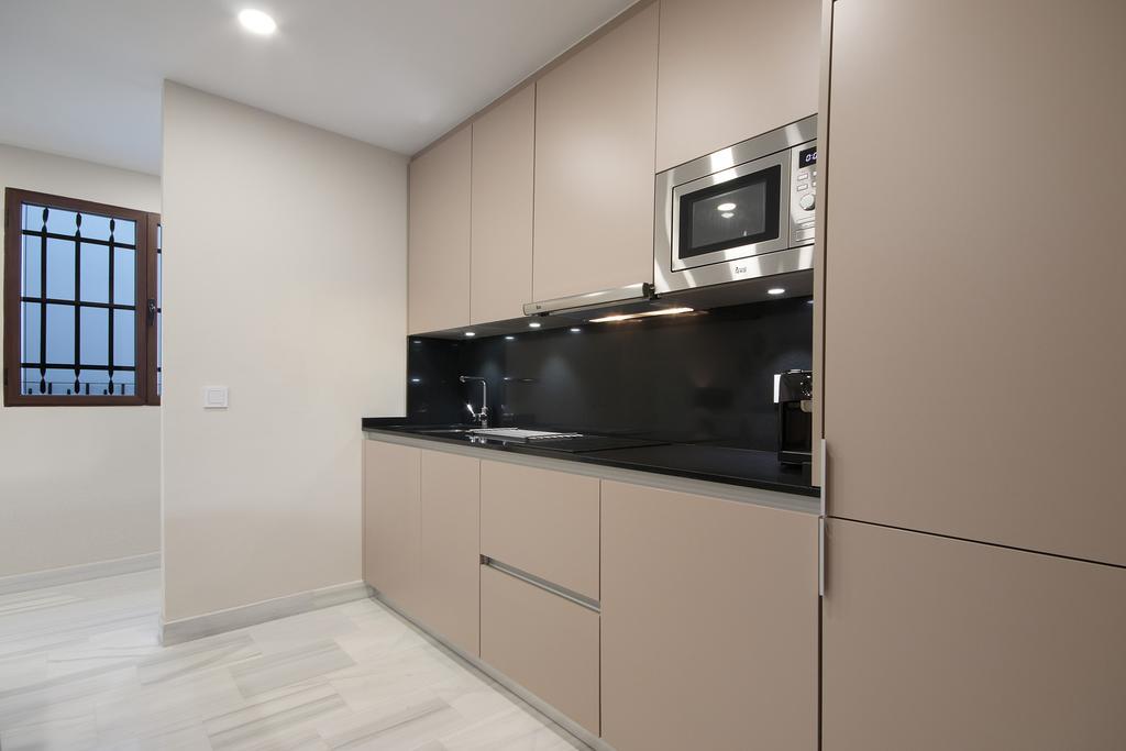 Suites Gran Via Capilla Real Гранада Экстерьер фото